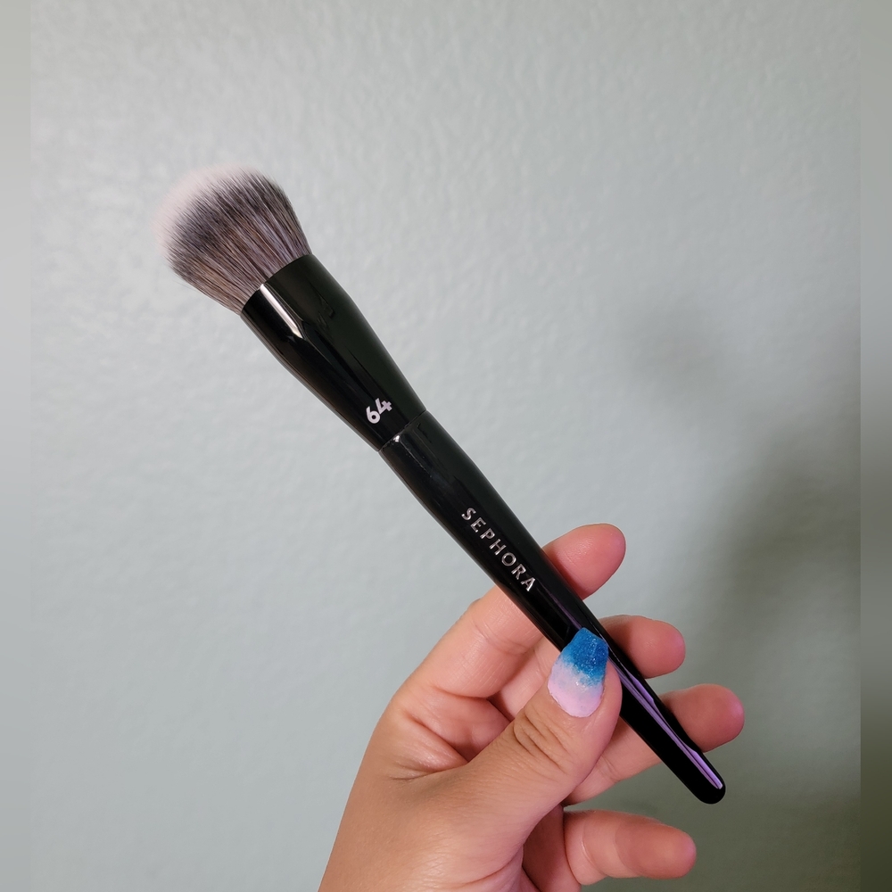 SEPHORA COLLECTION Pro Foundation Brush 64